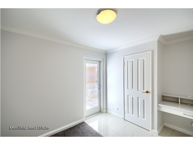 2/5 Barnett Street, Middleton Beach WA 6330