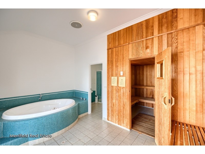 2/5 Barnett Street, Middleton Beach WA 6330