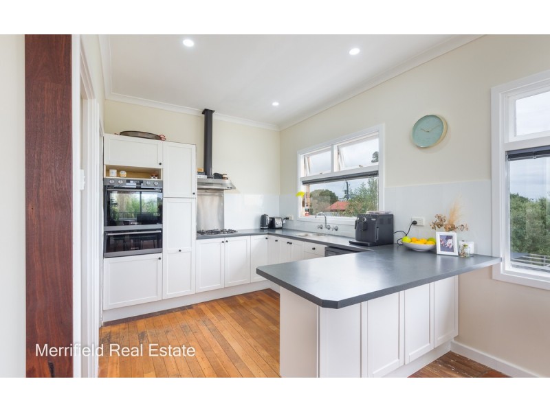 8 Taylor Street, Mira Mar WA 6330