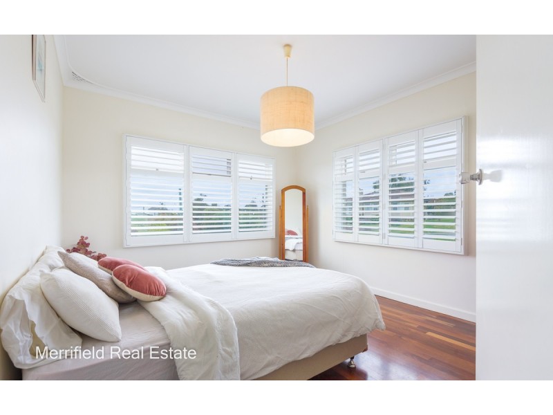 8 Taylor Street, Mira Mar WA 6330