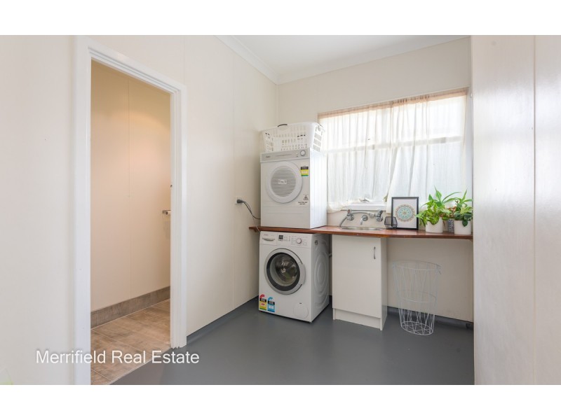 8 Taylor Street, Mira Mar WA 6330