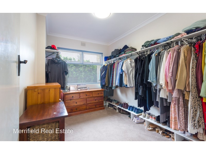 8 Taylor Street, Mira Mar WA 6330