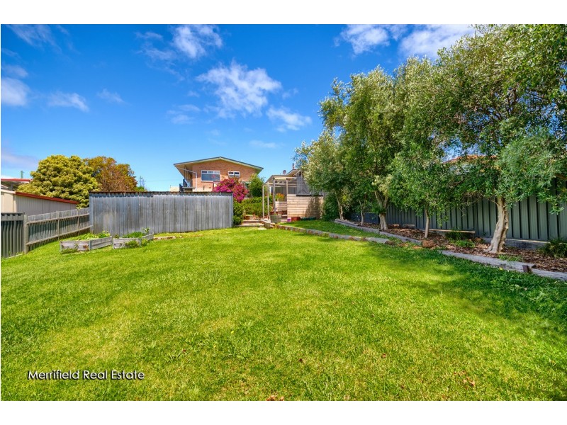 8 Taylor Street, Mira Mar WA 6330