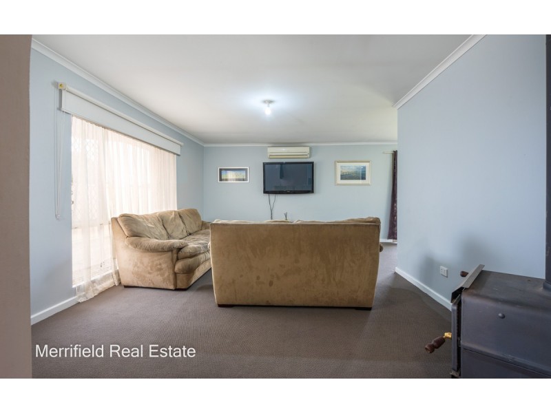 573 Albany Highway, Mckail WA 6330