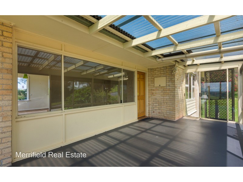 12 Johnston Street, Mount Melville WA 6330