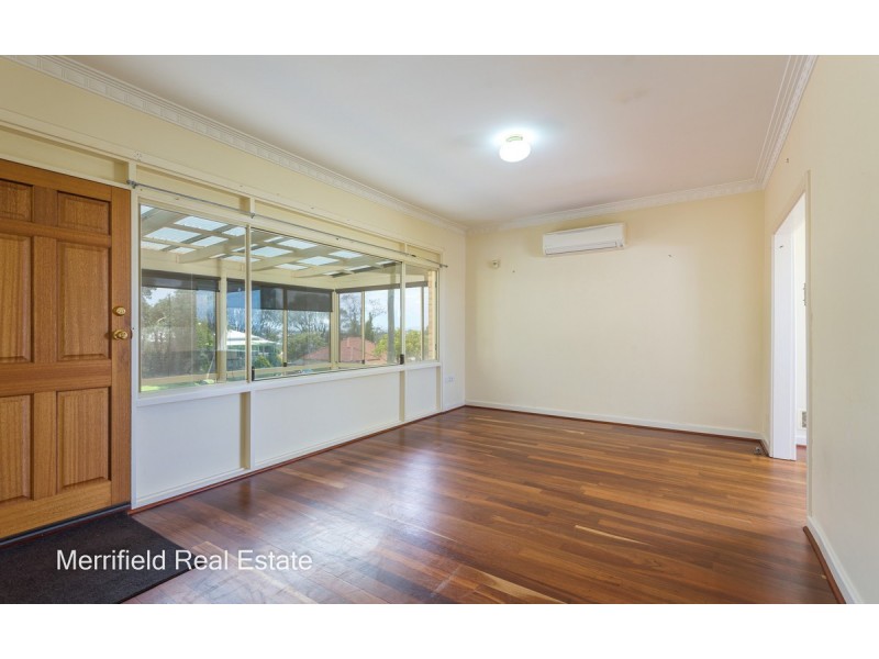 12 Johnston Street, Mount Melville WA 6330