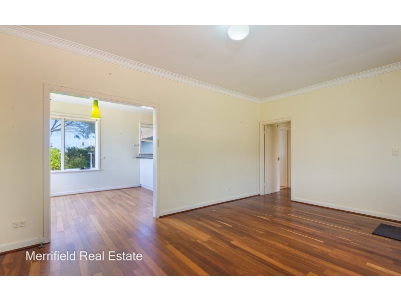 12 Johnston Street, Mount Melville WA 6330