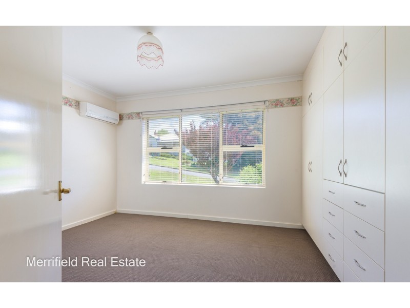 12 Johnston Street, Mount Melville WA 6330