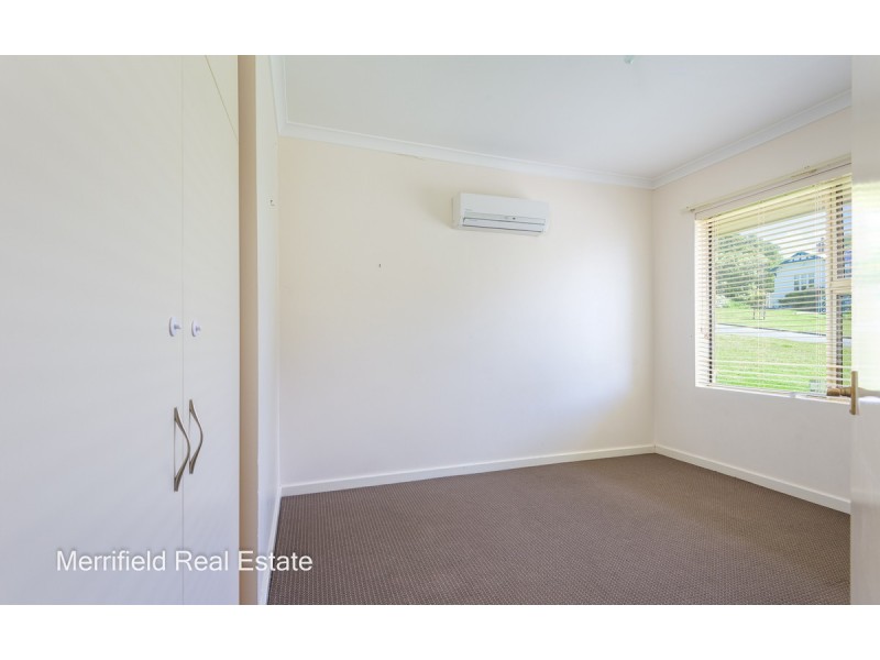 12 Johnston Street, Mount Melville WA 6330