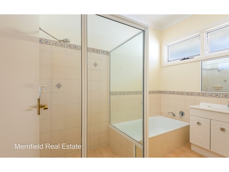 12 Johnston Street, Mount Melville WA 6330