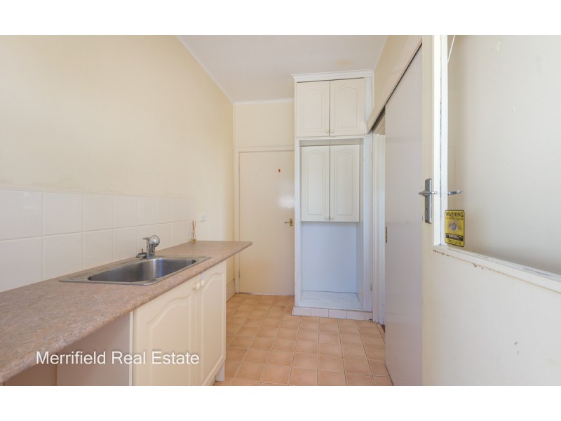 12 Johnston Street, Mount Melville WA 6330