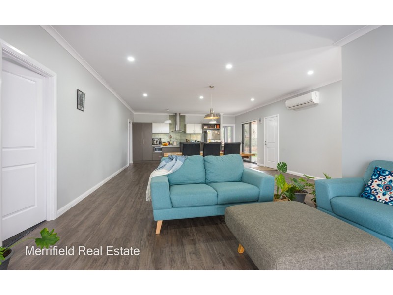 104 Chauncy Way, Spencer Park WA 6330