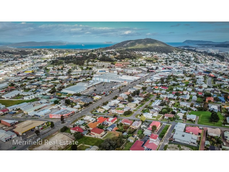 139A Albany Highway, Mount Melville WA 6330