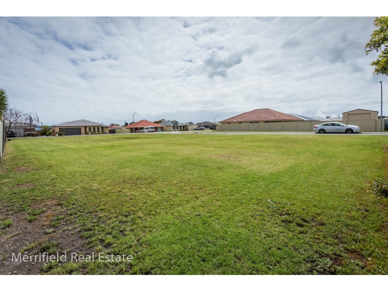 17 Orion Avenue, Mckail WA 6330