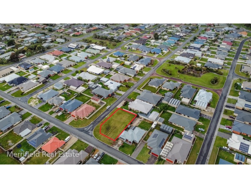 17 Orion Avenue, Mckail WA 6330