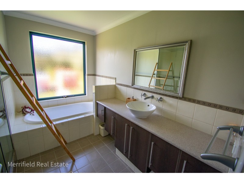 65 Humphrey Road, Big Grove WA 6330