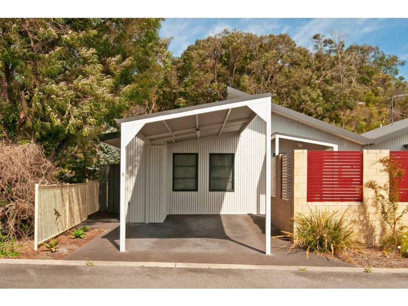 1/20 Grove Street West, Little Grove WA 6330