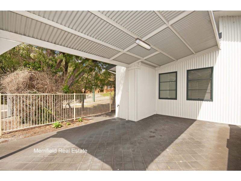 1/20 Grove Street West, Little Grove WA 6330