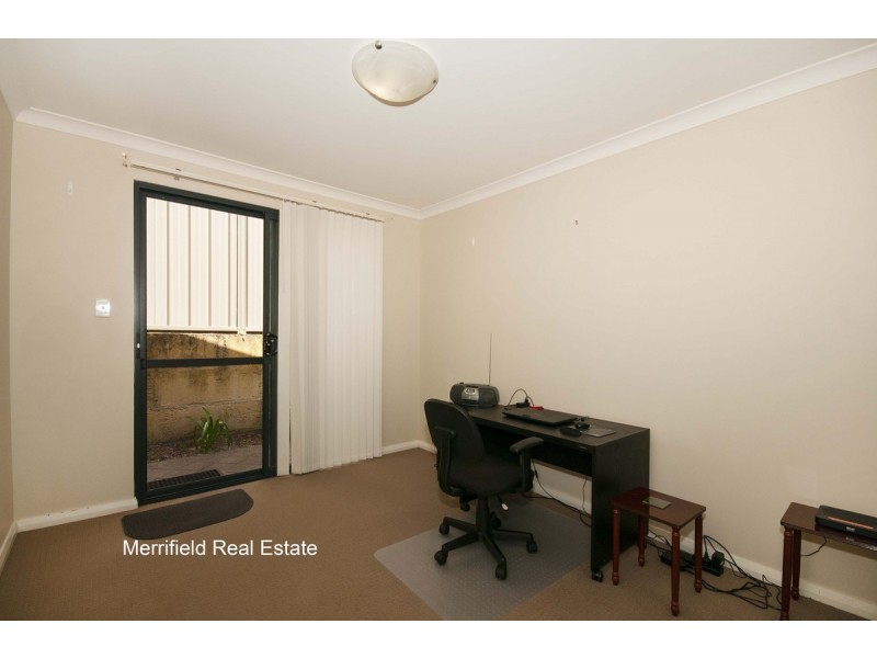 1/20 Grove Street West, Little Grove WA 6330