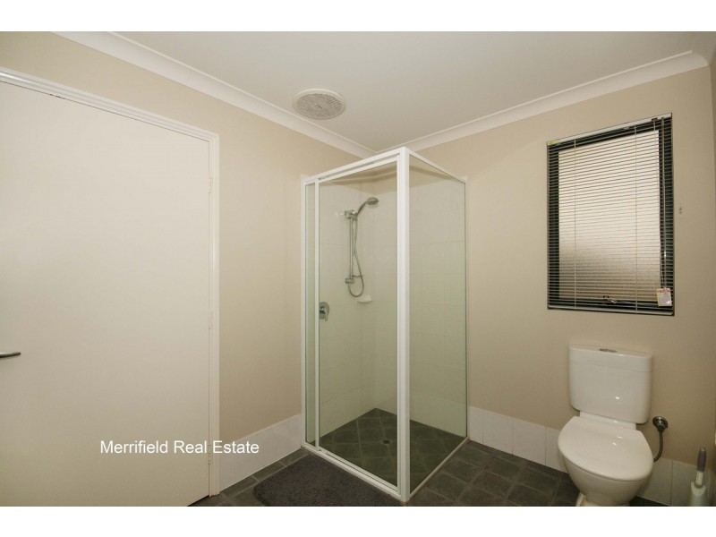 1/20 Grove Street West, Little Grove WA 6330