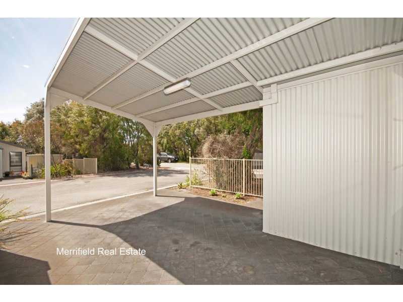 1/20 Grove Street West, Little Grove WA 6330