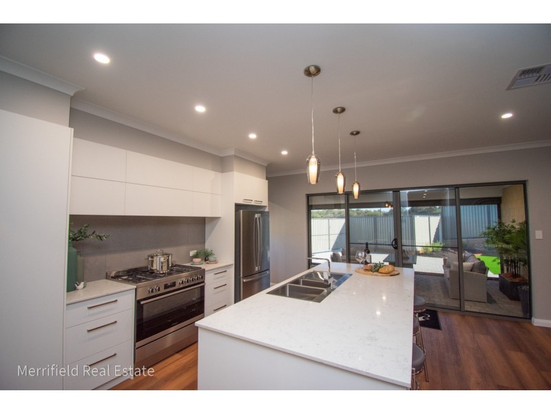 1 Barambah Circuit, Bayonet Head WA 6330