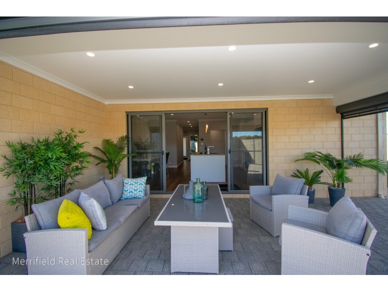 1 Barambah Circuit, Bayonet Head WA 6330