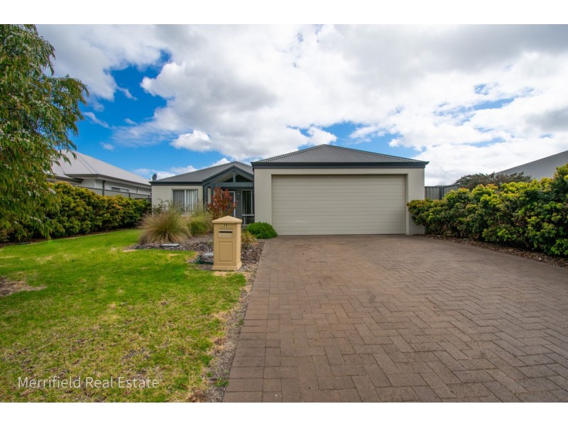 25 Grenfell Drive, Bayonet Head WA 6330