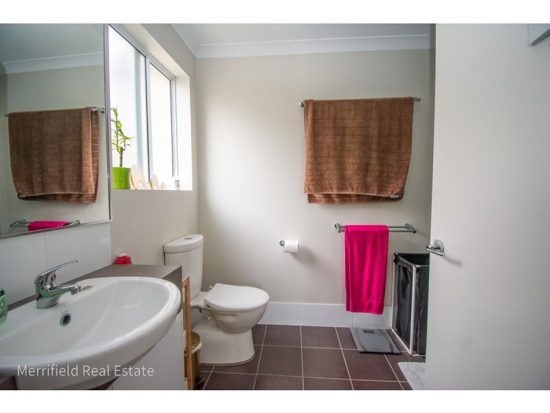 25 Grenfell Drive, Bayonet Head WA 6330