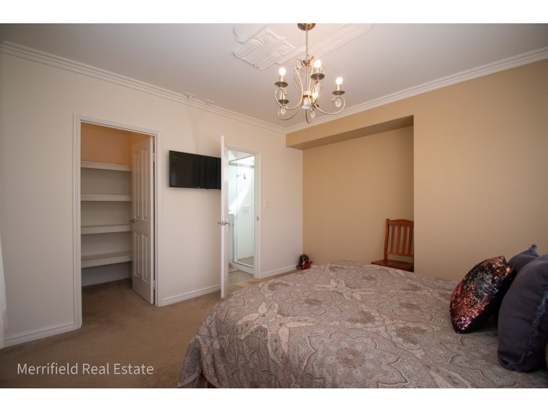 235B Albany Highway, Mount Melville WA 6330