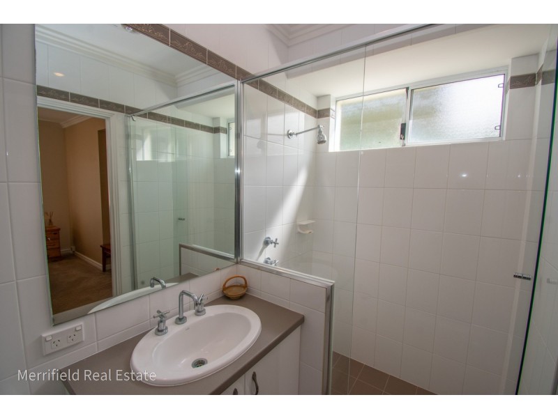 235B Albany Highway, Mount Melville WA 6330