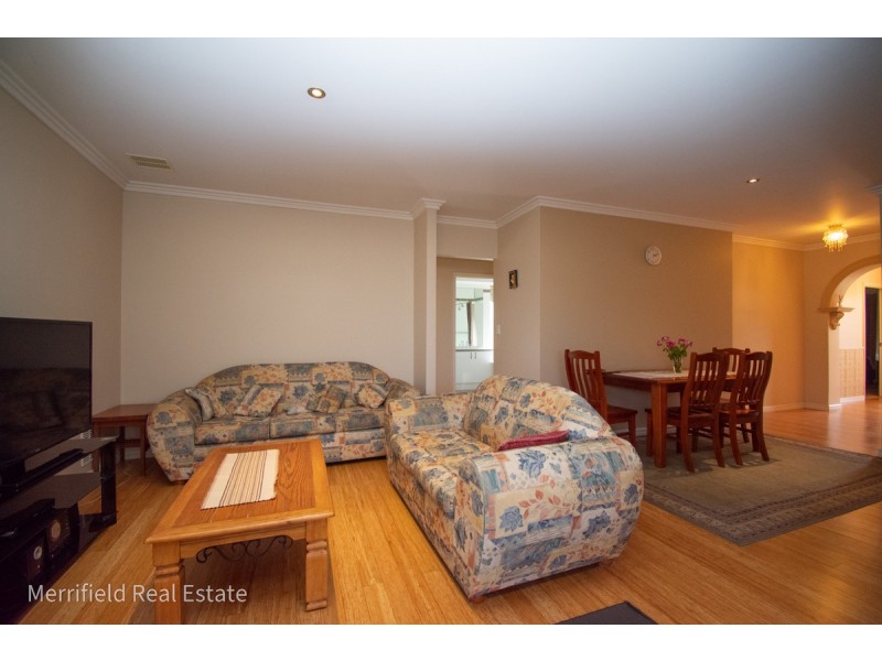 235B Albany Highway, Mount Melville WA 6330