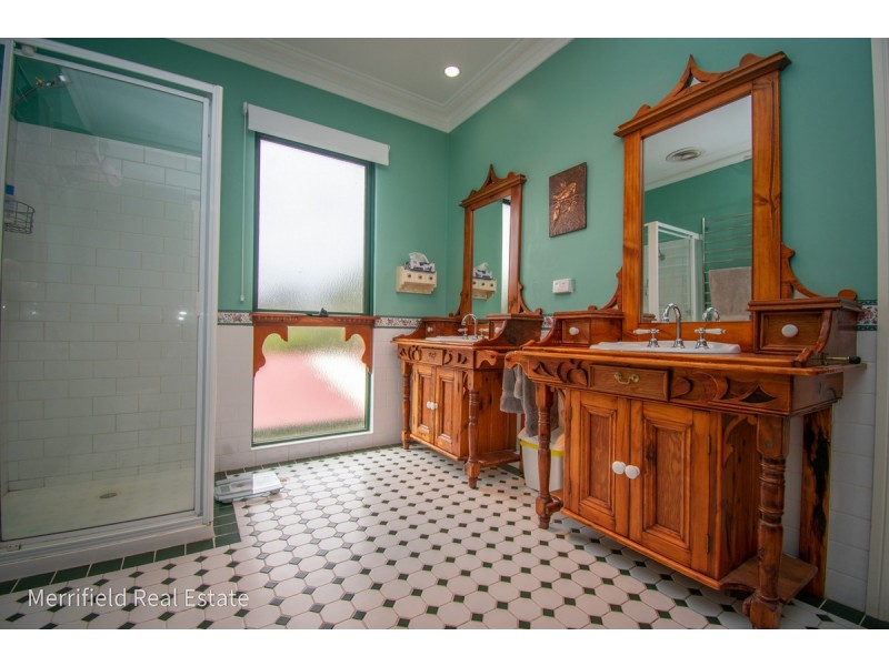 77 McBride Road, Goode Beach WA 6330