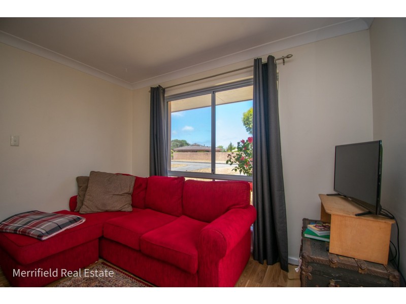 8 Andrews Street, Spencer Park WA 6330