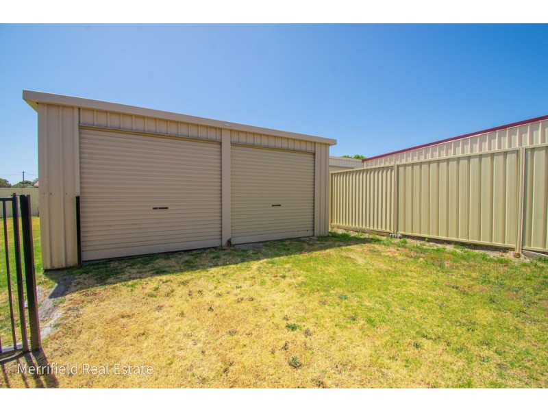 8 Andrews Street, Spencer Park WA 6330