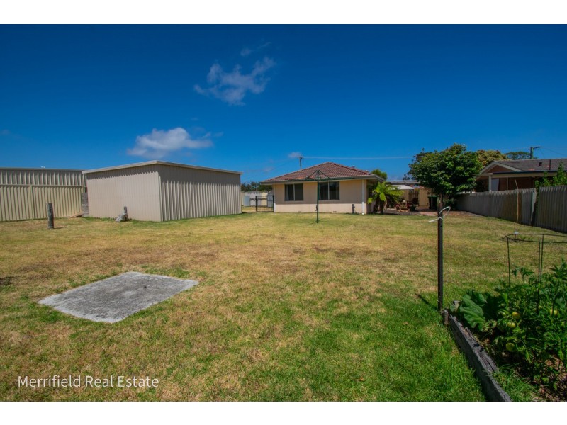8 Andrews Street, Spencer Park WA 6330