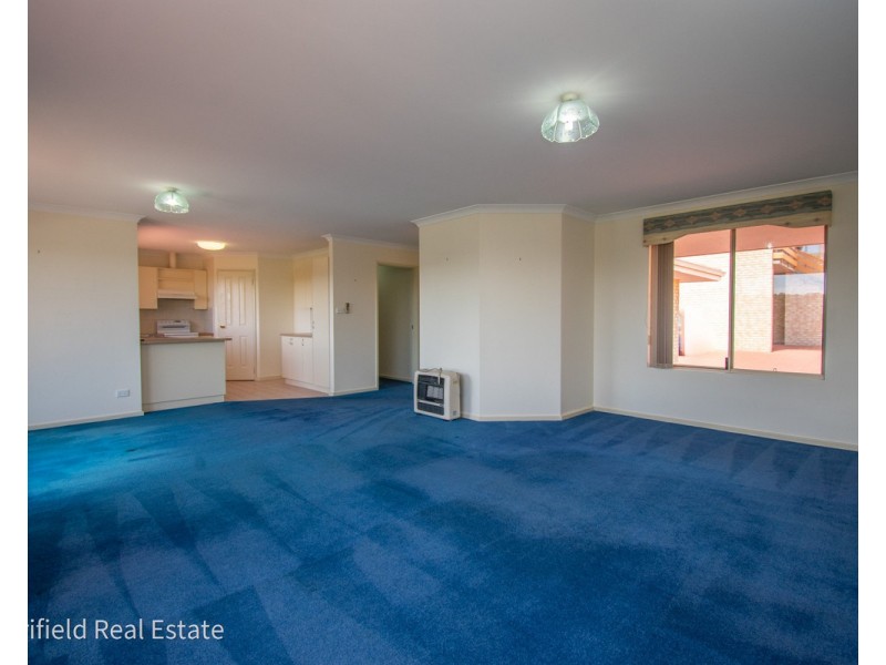 8/45 Premier Circle, Spencer Park WA 6330