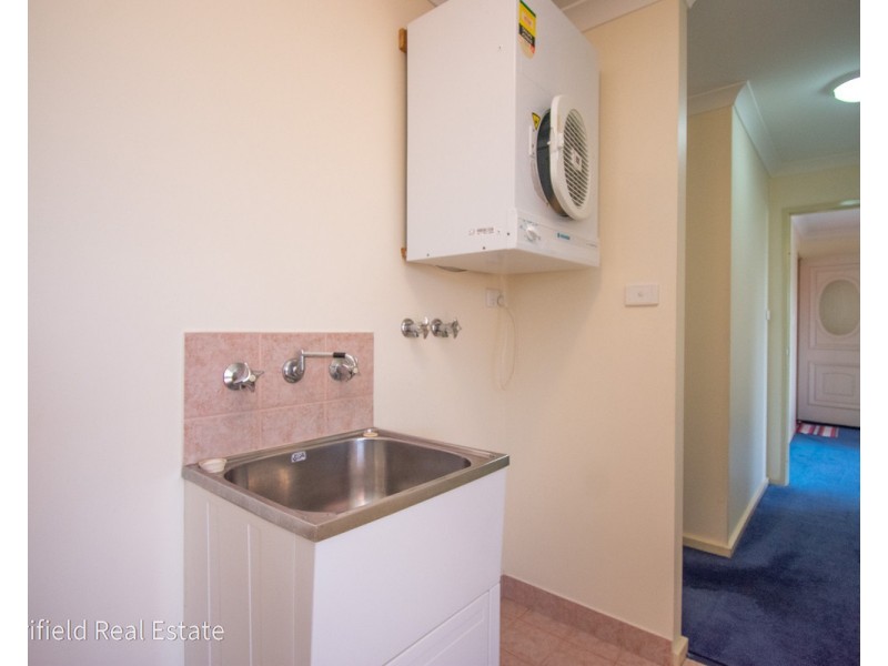 8/45 Premier Circle, Spencer Park WA 6330