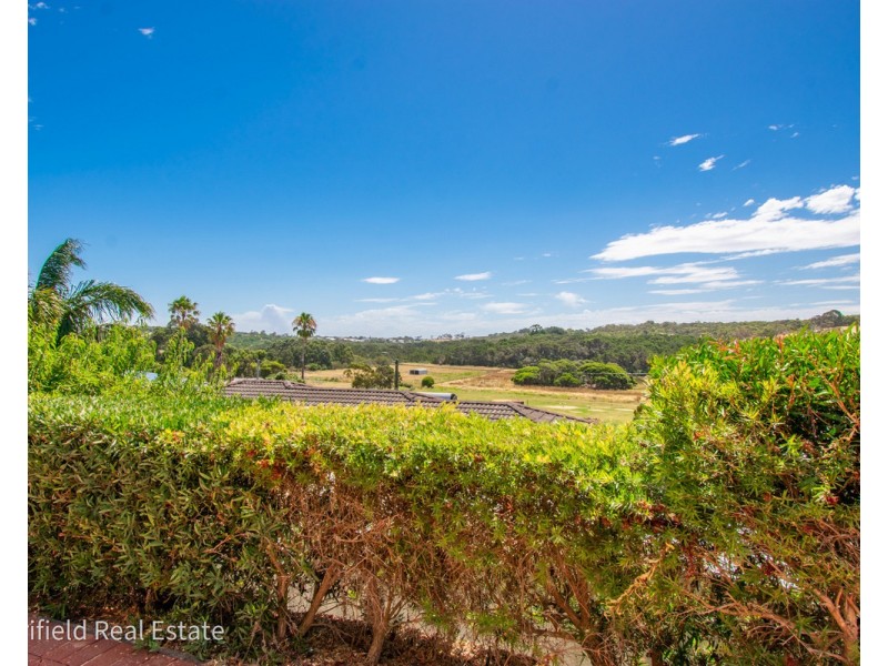 8/45 Premier Circle, Spencer Park WA 6330