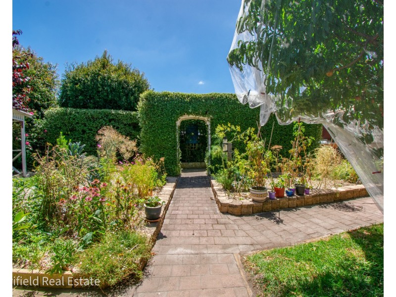 33 Range Court Crescent, Bayonet Head WA 6330