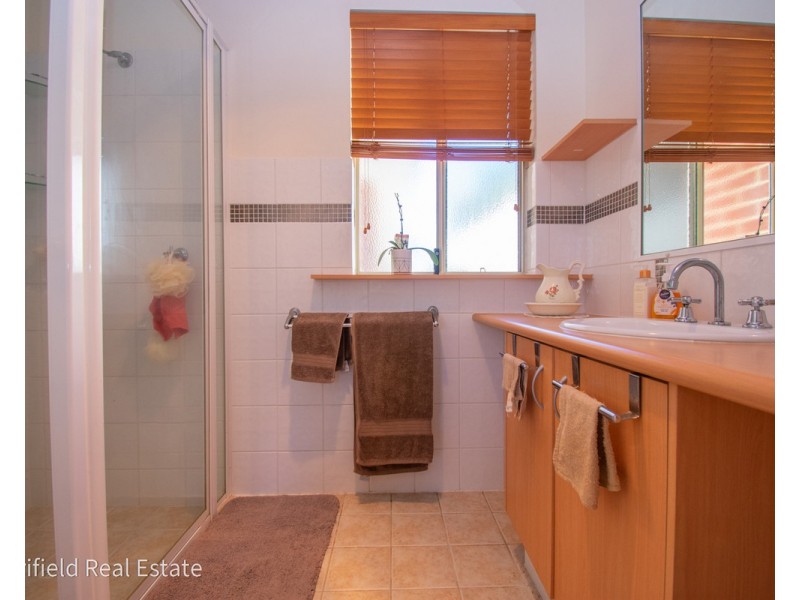 42 Elizabeth Street, Bayonet Head WA 6330