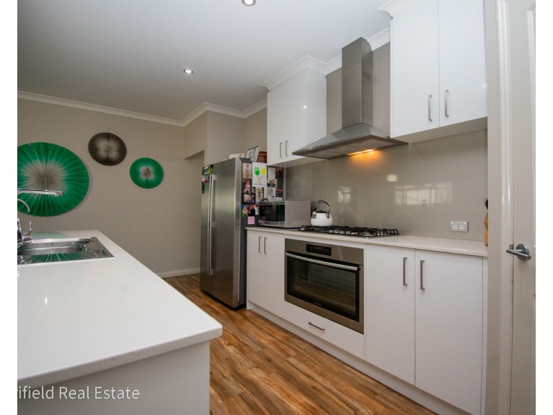 28 Waters Road, Bayonet Head WA 6330