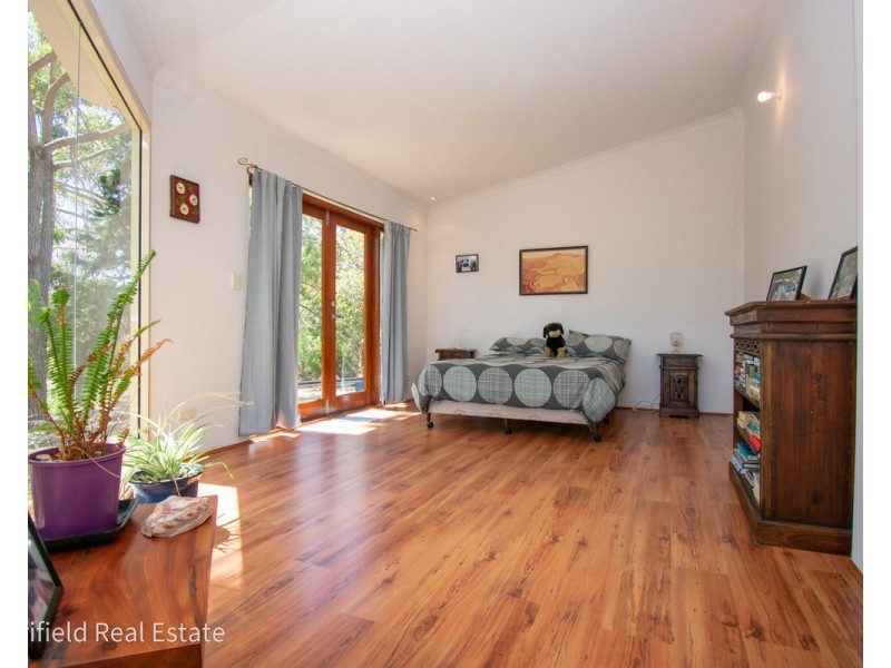 82 La Perouse Road, Goode Beach WA 6330