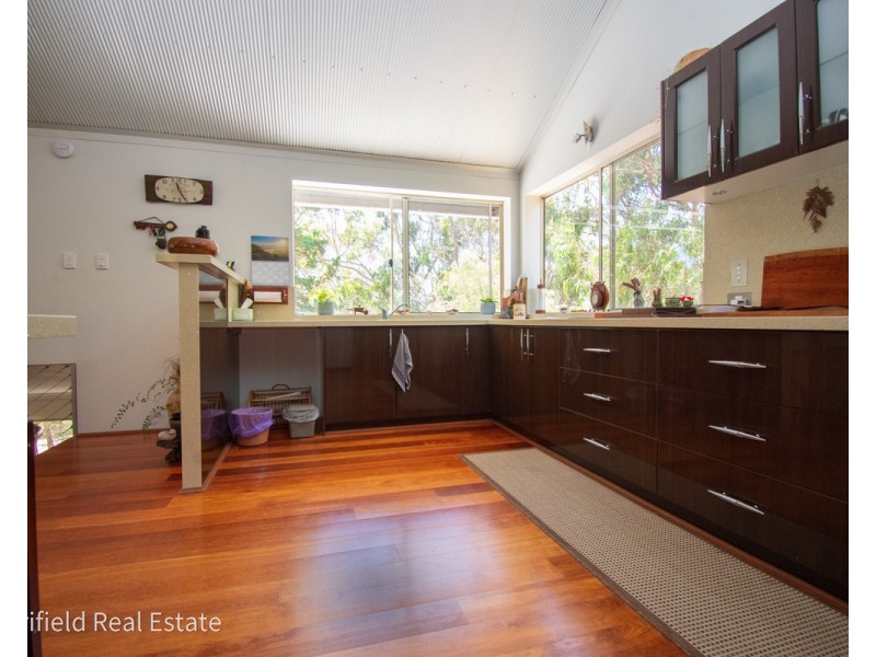 82 La Perouse Road, Goode Beach WA 6330
