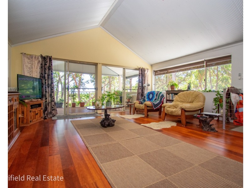 82 La Perouse Road, Goode Beach WA 6330