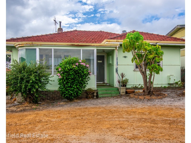 12 Barker Road, Centennial Park WA 6330