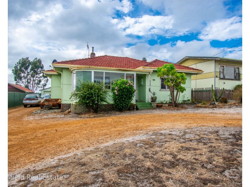 12 Barker Road, Centennial Park WA 6330