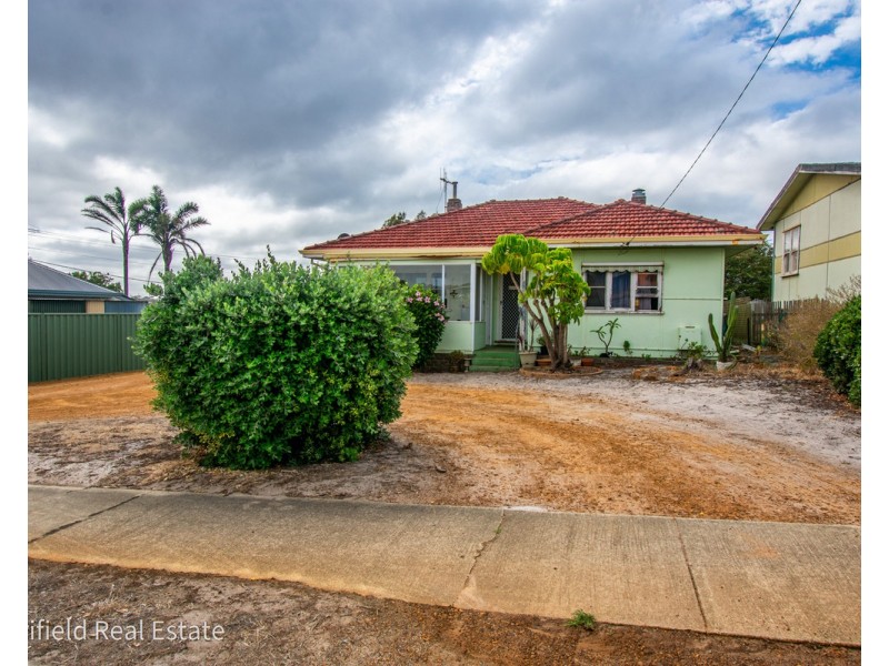 12 Barker Road, Centennial Park WA 6330
