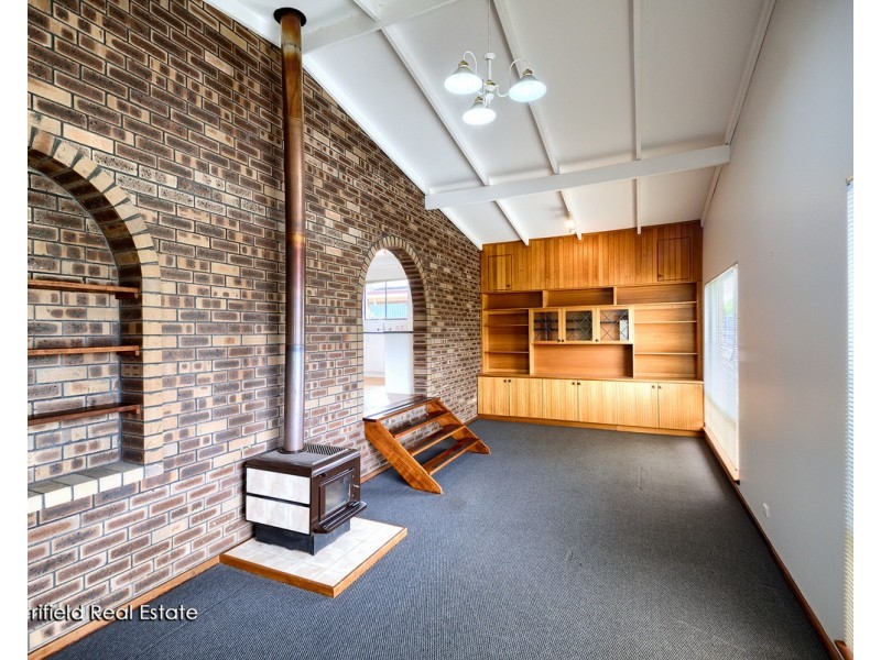 13 Salisbury Road, Mckail WA 6330