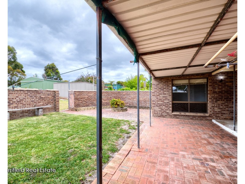 13 Salisbury Road, Mckail WA 6330
